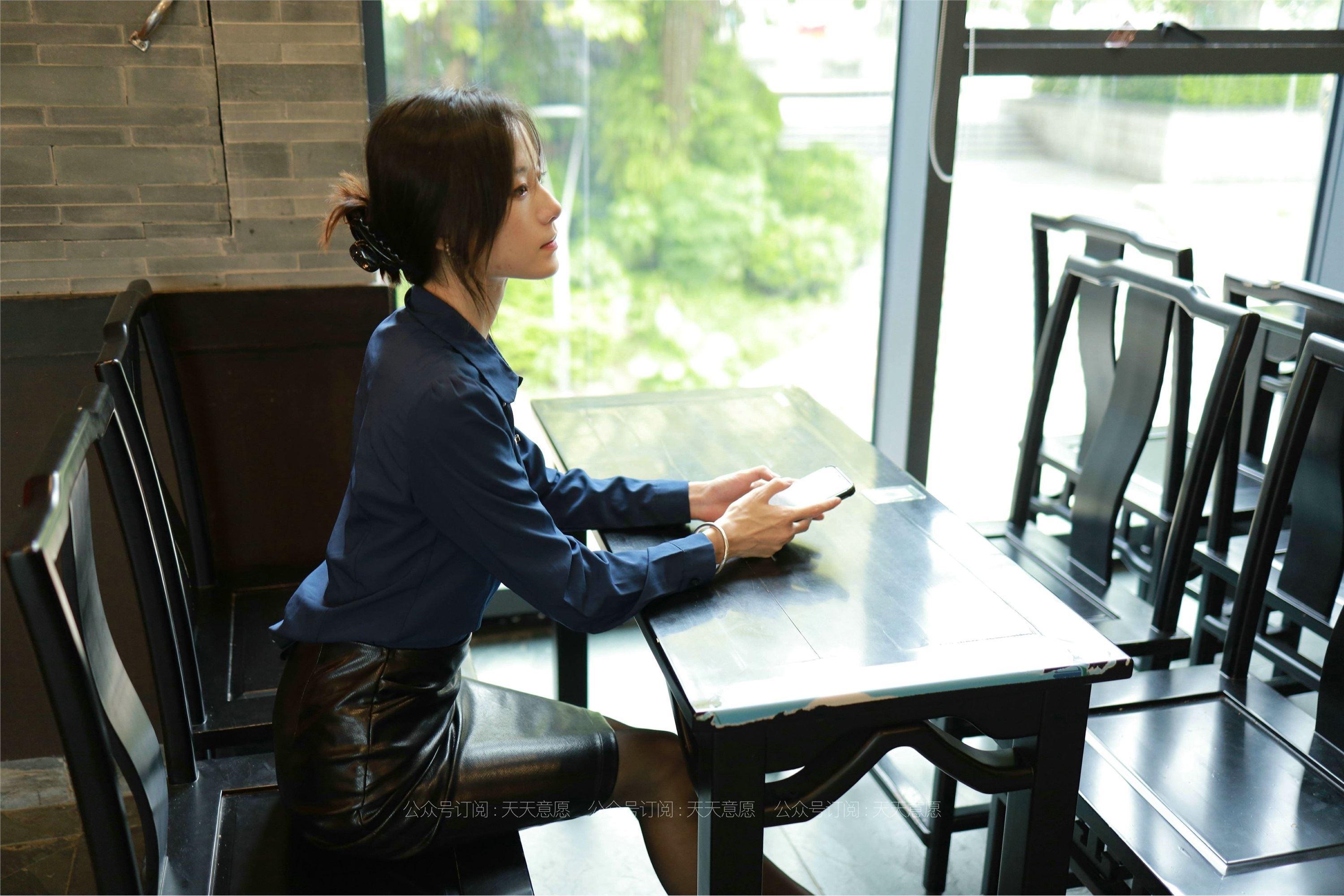 IESS异思趣向  2021.07.15 丝享家862：小六《黑色皮短裙》